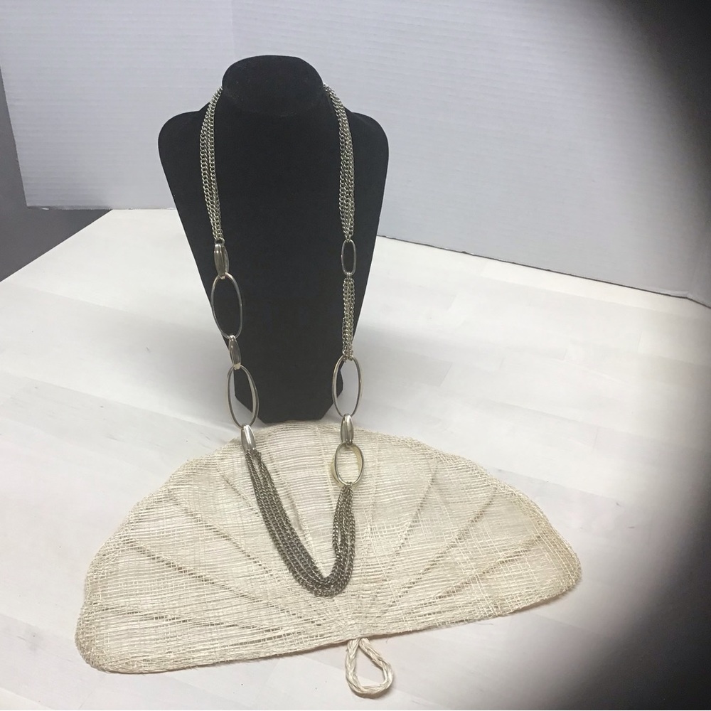 Gold Tone Costume Jewelry Necklace